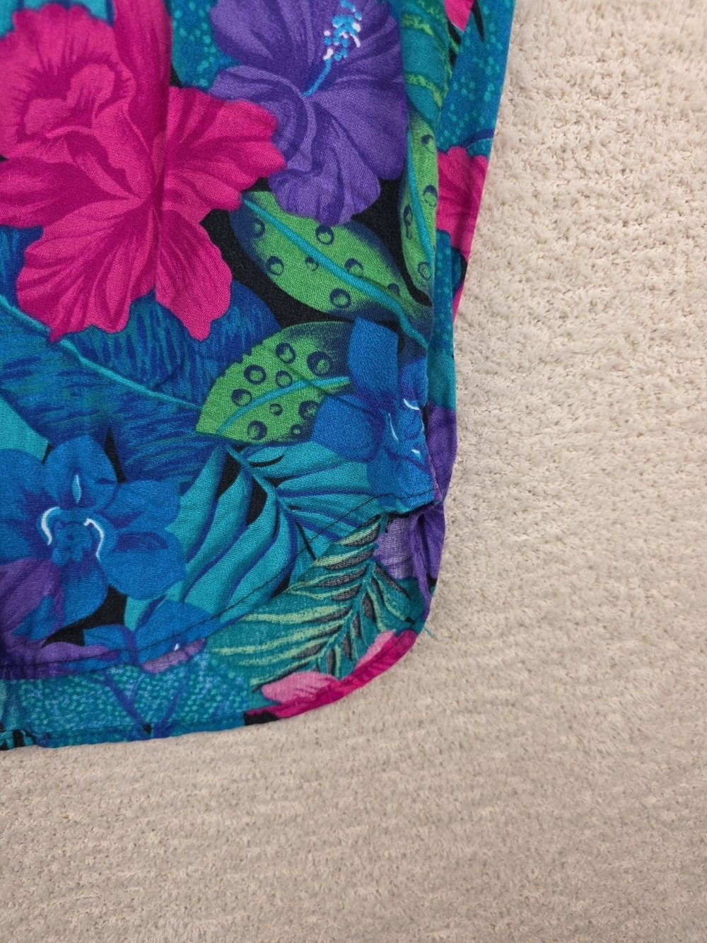 Vintage Michele Leslie of California Tropical Floral Aloha Button Down Shirt - Picture 5 of 13